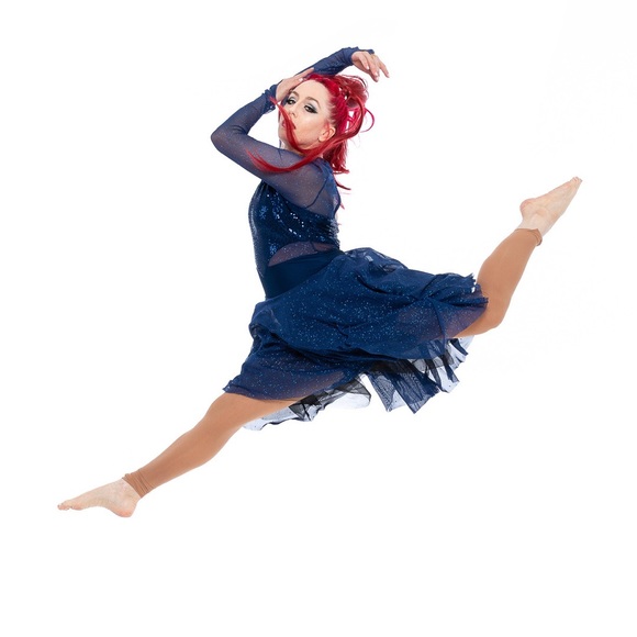 Meet your Posher, Lady Gloomweaver 🖤 - Picture 5 of 17